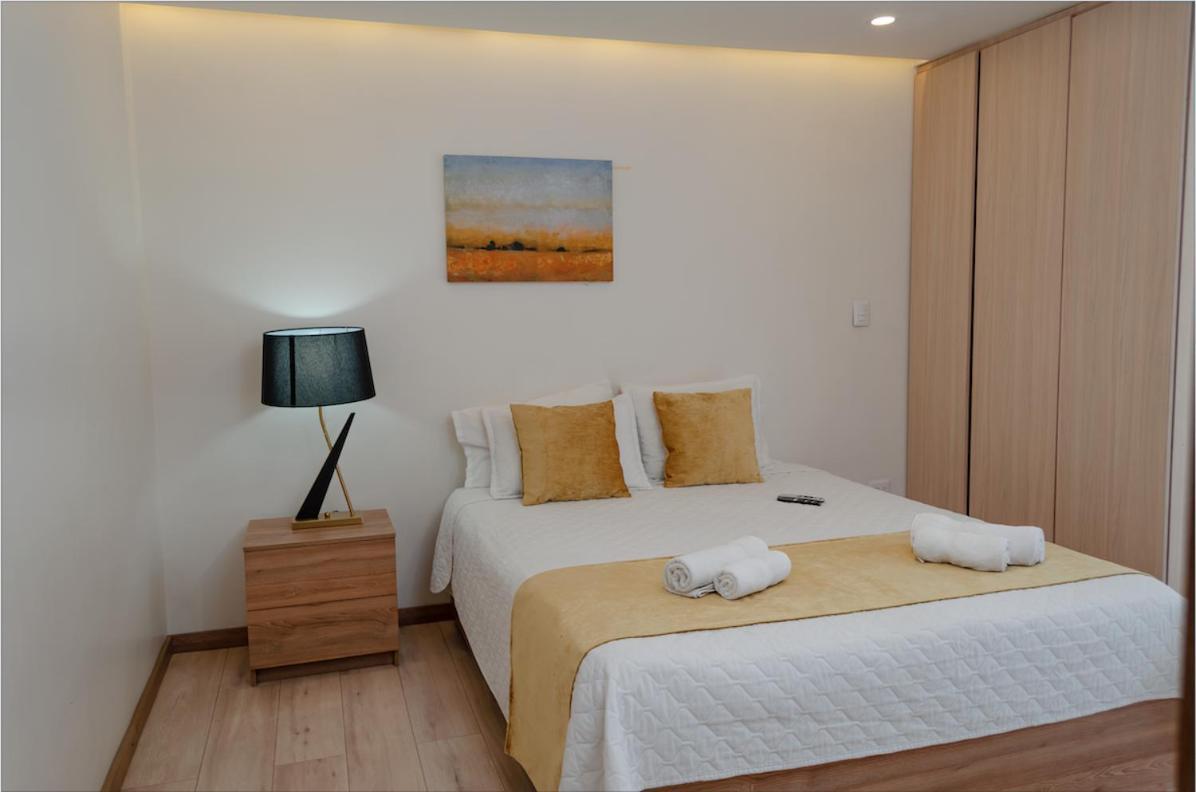 Hotel Brist0L Suites Centro Historico كوينكا المظهر الخارجي الصورة
