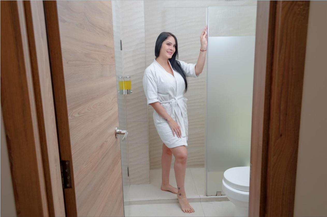 Hotel Brist0L Suites Centro Historico كوينكا المظهر الخارجي الصورة