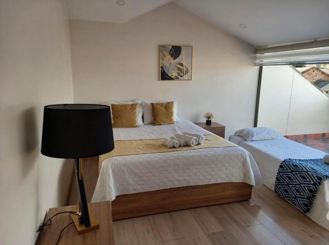 Hotel Brist0L Suites Centro Historico كوينكا المظهر الخارجي الصورة