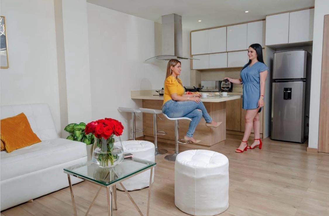 Hotel Brist0L Suites Centro Historico كوينكا المظهر الخارجي الصورة