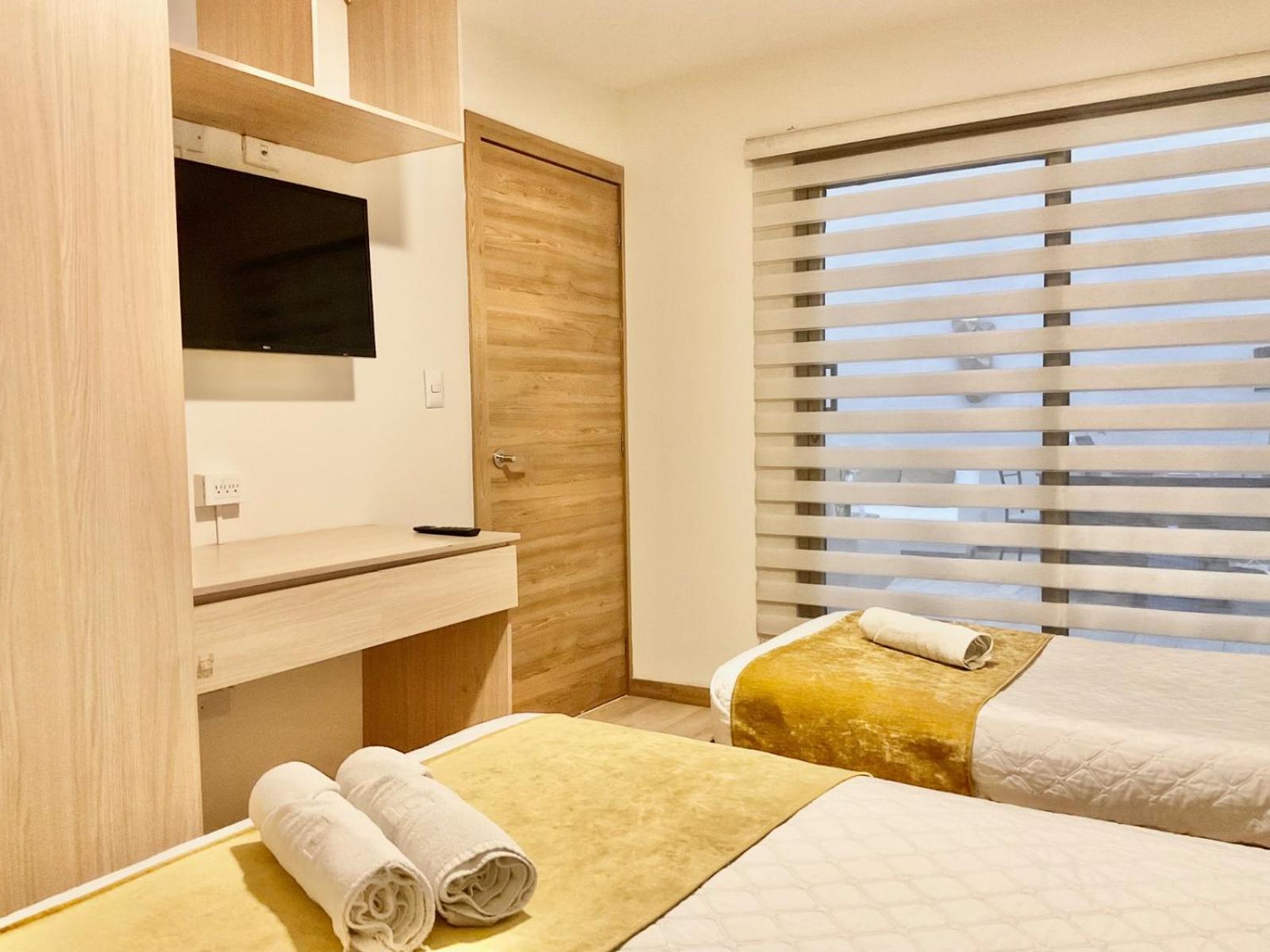 Hotel Brist0L Suites Centro Historico كوينكا المظهر الخارجي الصورة