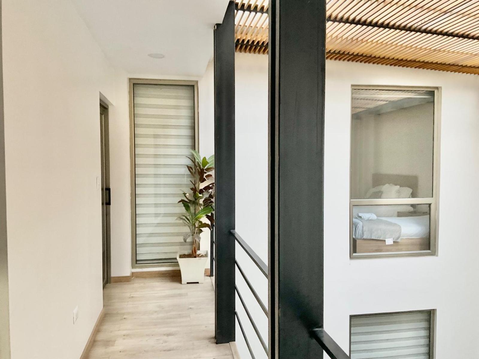Hotel Brist0L Suites Centro Historico كوينكا المظهر الخارجي الصورة