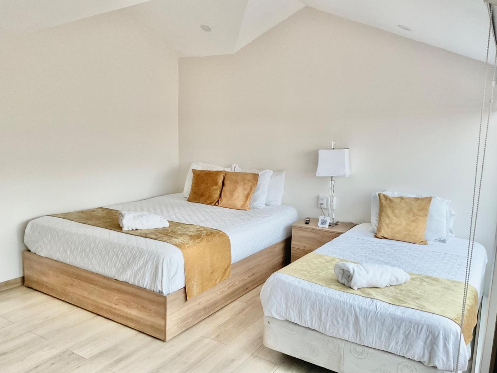 Hotel Brist0L Suites Centro Historico كوينكا المظهر الخارجي الصورة